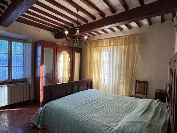 casa indipendente in vendita a Capannori in zona Castelvecchio di Compito
