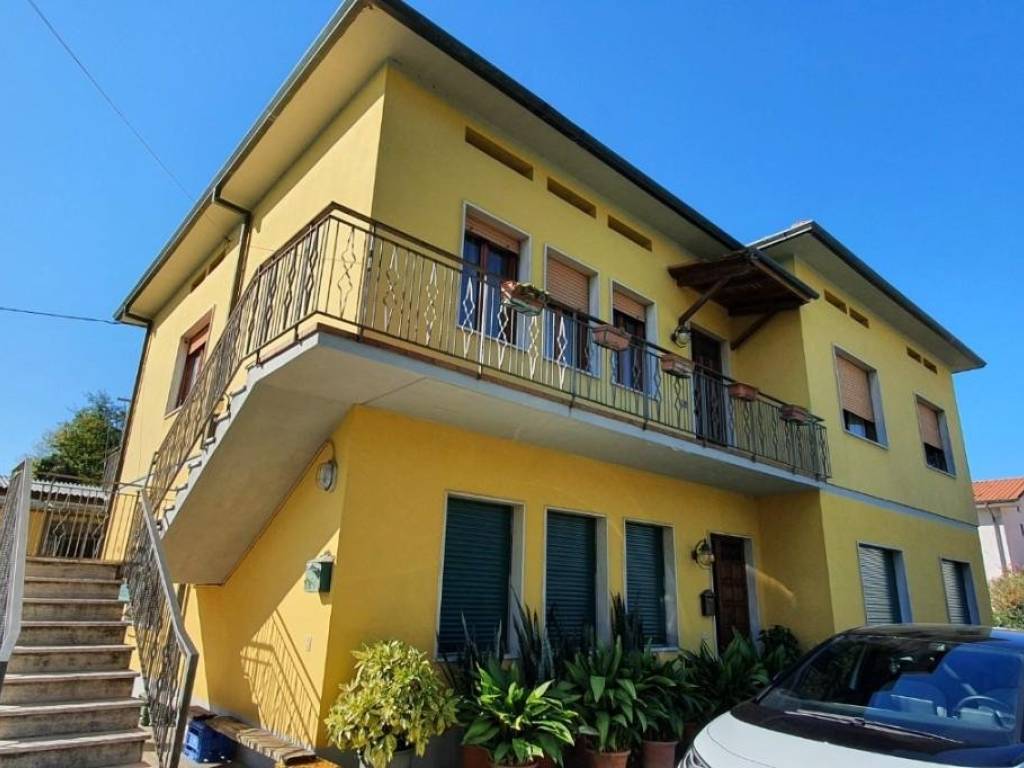 casa indipendente in vendita a Capannori