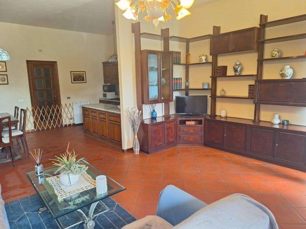 appartamento in vendita a Capannori in zona Lammari