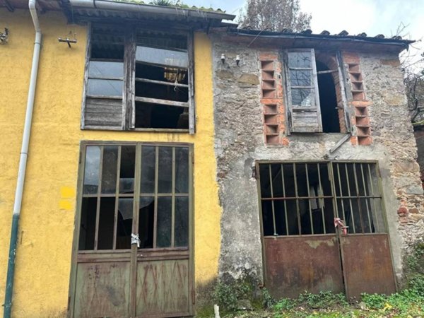 casa indipendente in vendita a Capannori