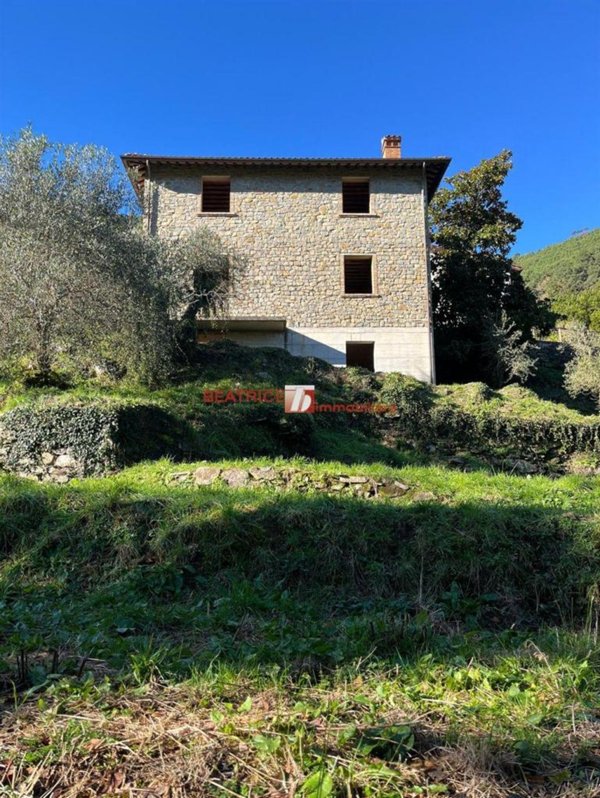 casa indipendente in vendita a Capannori