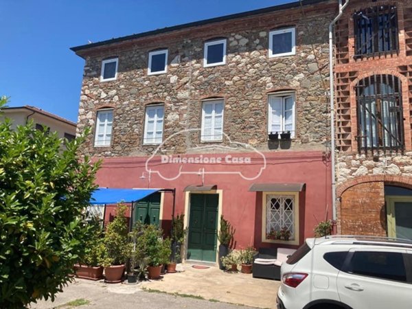 casa indipendente in vendita a Capannori