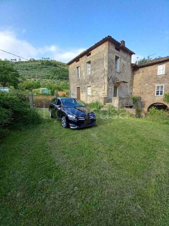 casa indipendente in vendita a Capannori