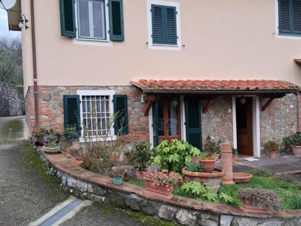 casa indipendente in vendita a Capannori