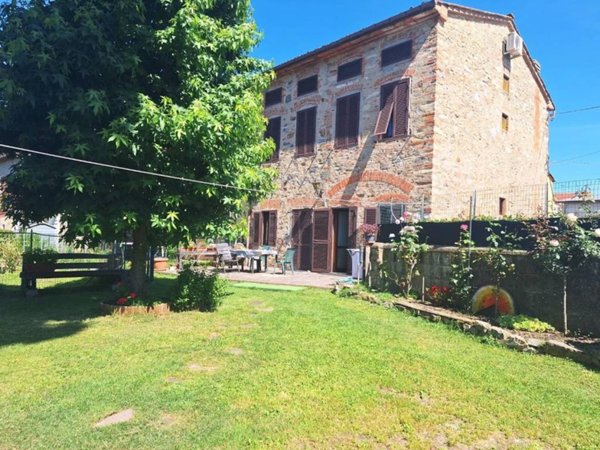 casa indipendente in vendita a Capannori