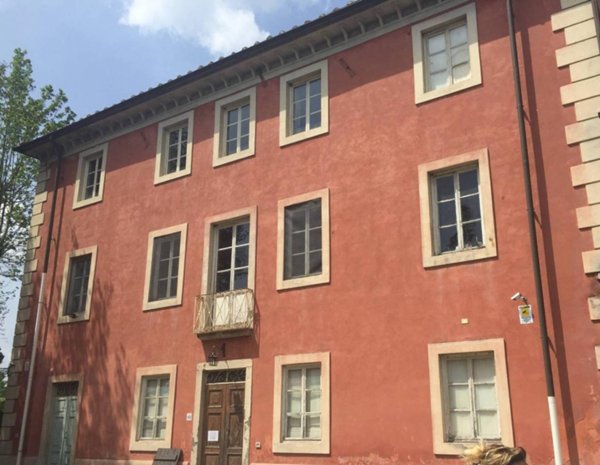 casa indipendente in vendita a Capannori in zona Marlia