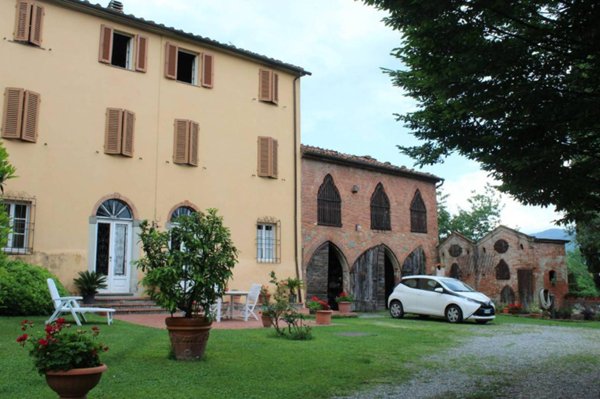 casa indipendente in vendita a Capannori