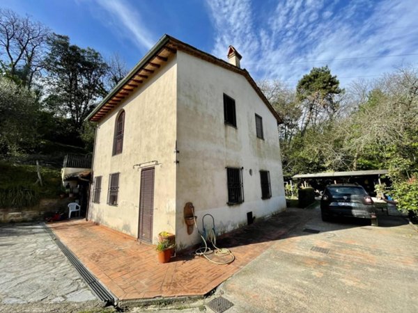 casa indipendente in vendita a Capannori