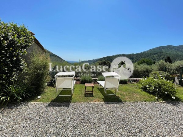 casa indipendente in vendita a Capannori