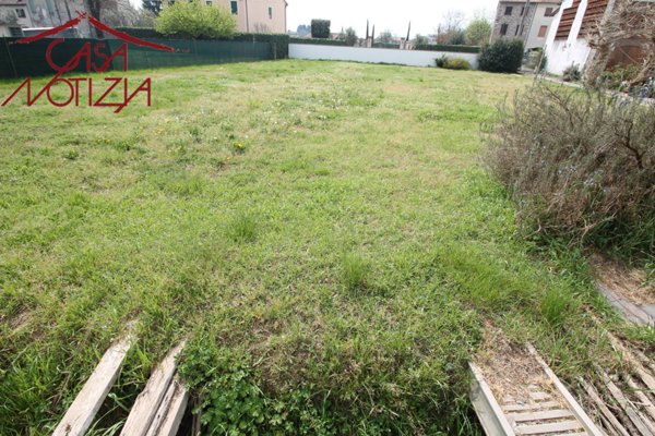casa indipendente in vendita a Capannori in zona Lammari