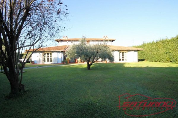 casa indipendente in vendita a Capannori in zona Lammari