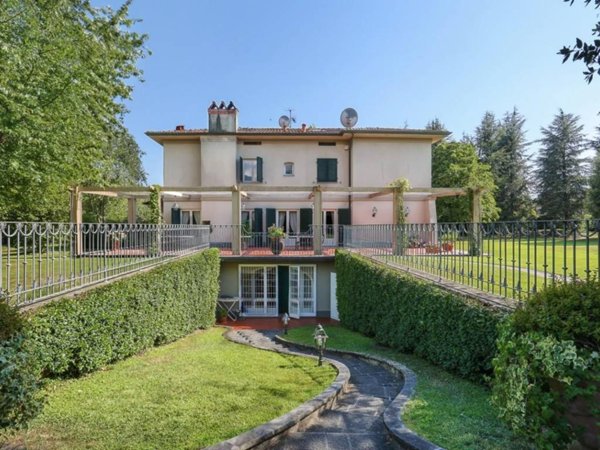 casa indipendente in vendita a Capannori