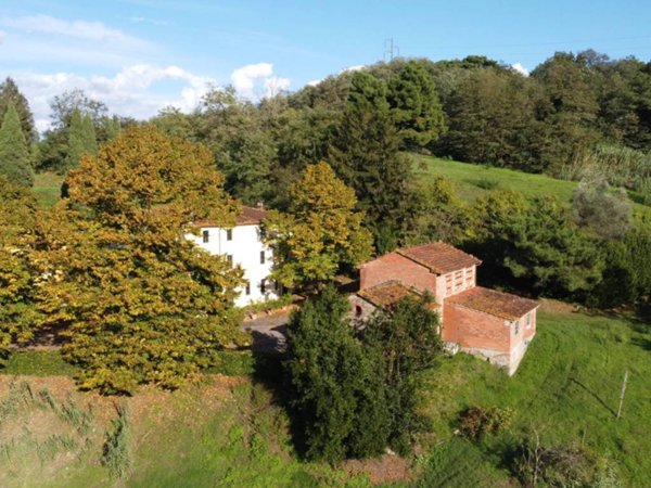 casa indipendente in vendita a Capannori