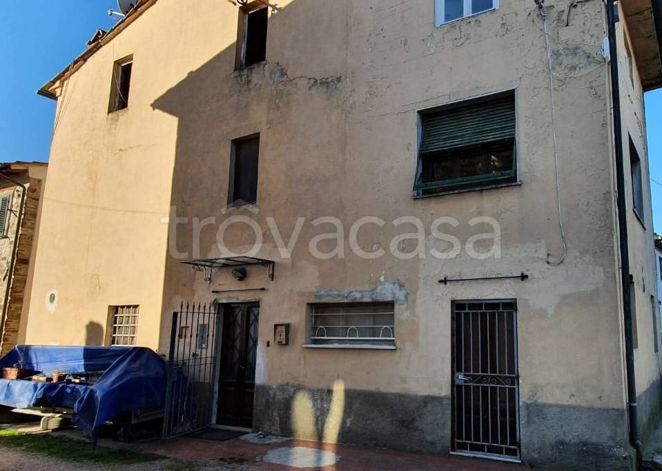casa indipendente in vendita a Capannori in zona Santa Margherita