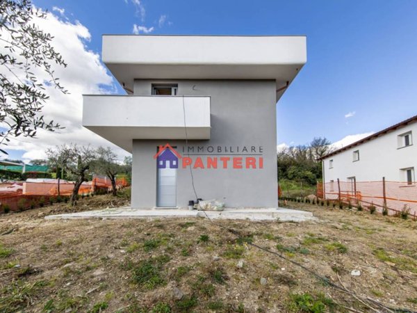 casa indipendente in vendita a Capannori