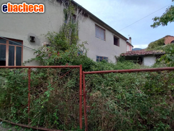 casa indipendente in vendita a Capannori in zona Segromigno in Monte