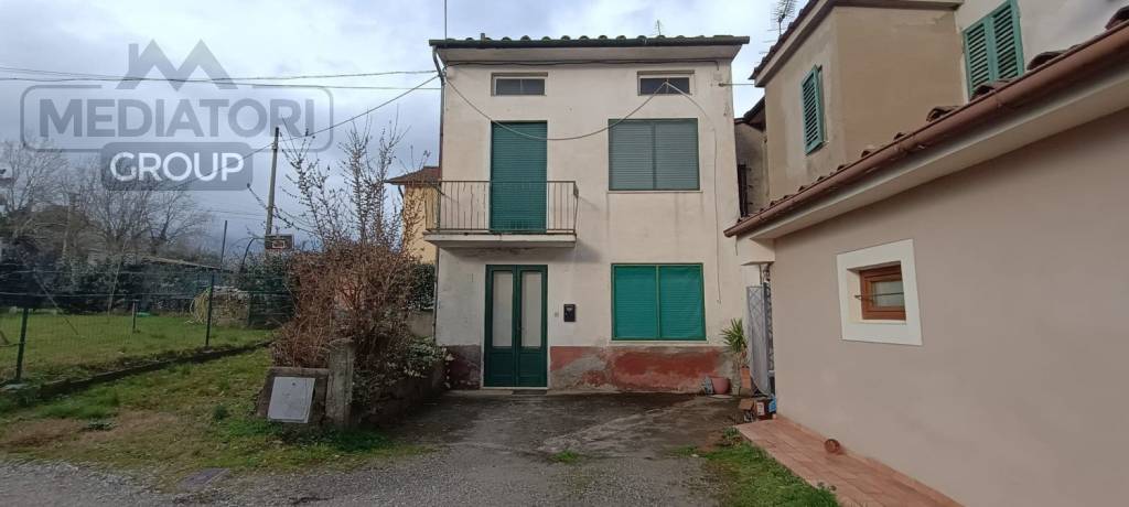 casa indipendente in vendita a Capannori