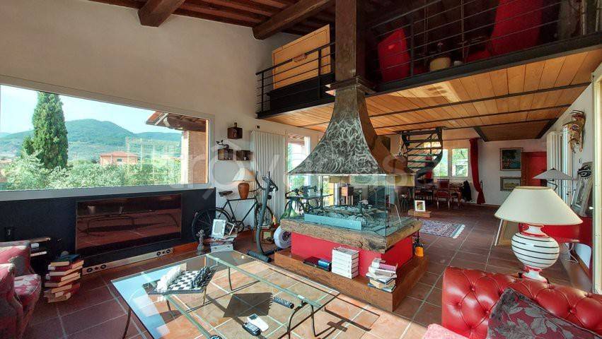 casa indipendente in vendita a Capannori in zona San Gennaro