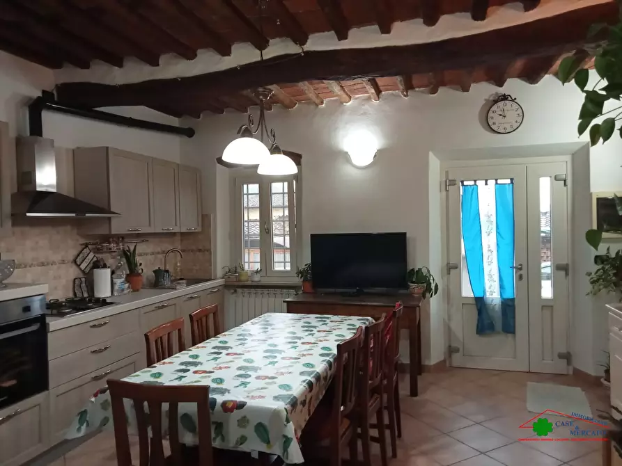 casa indipendente in vendita a Capannori in zona Segromigno in Monte