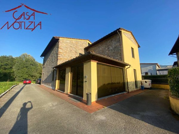 casa indipendente in vendita a Capannori in zona Guamo