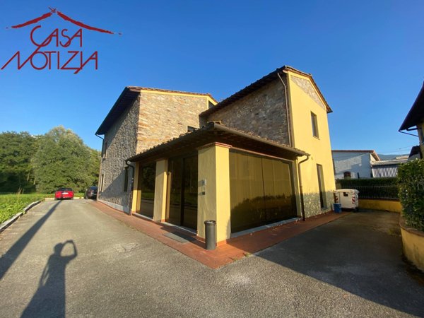 casa indipendente in vendita a Capannori in zona Guamo