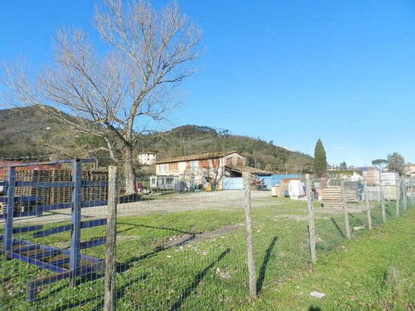 casa indipendente in vendita a Capannori