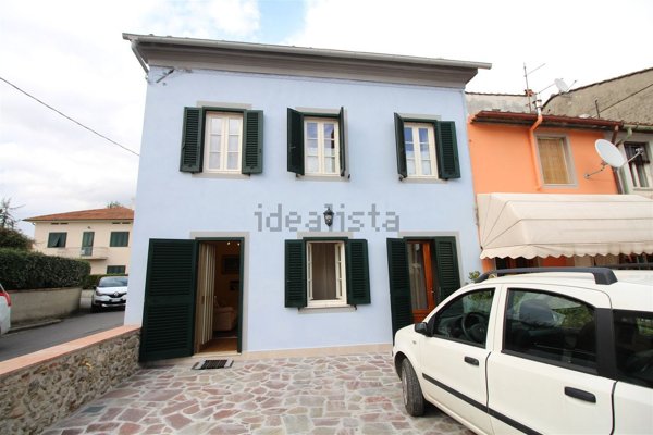 casa indipendente in vendita a Capannori