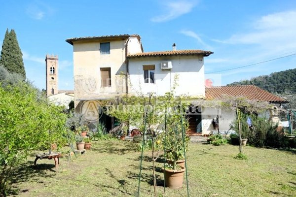casa indipendente in vendita a Capannori