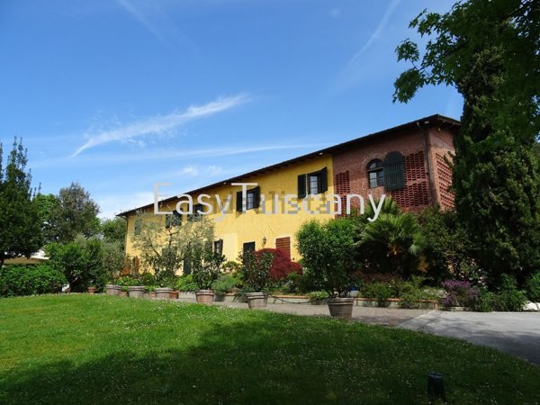 casa indipendente in vendita a Capannori