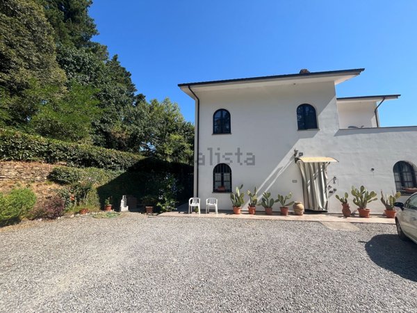 casa indipendente in vendita a Capannori