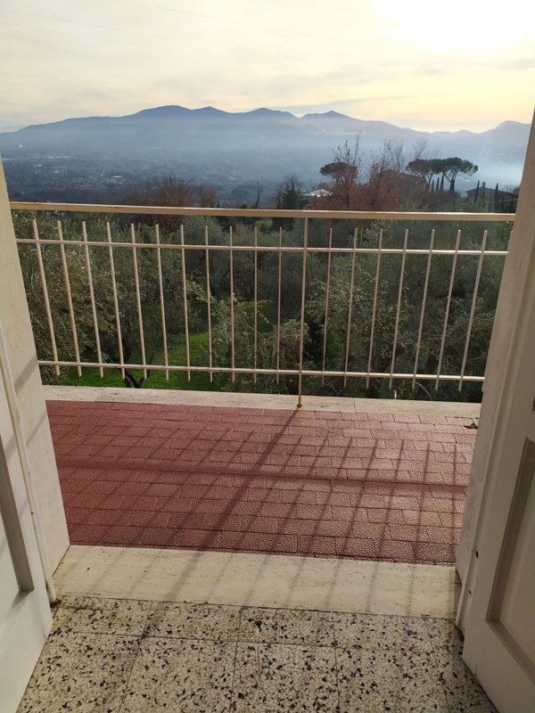 casa indipendente in vendita a Capannori