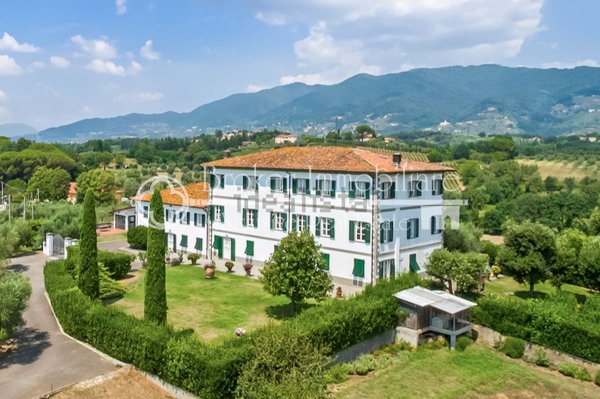 casa indipendente in vendita a Capannori