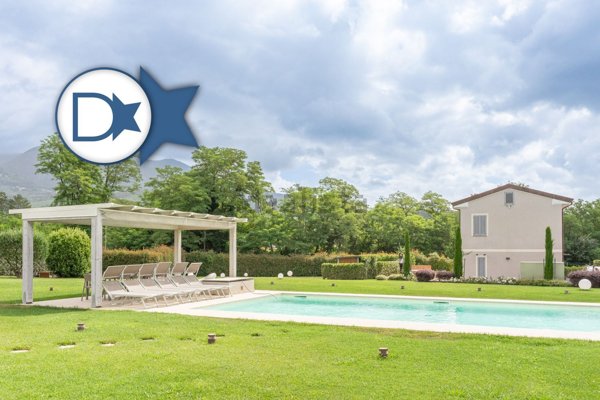 casa indipendente in vendita a Capannori