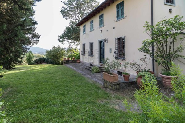casa indipendente in vendita a Capannori