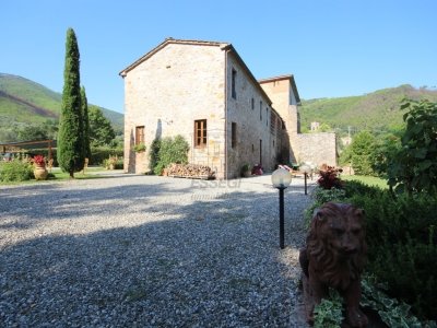 casa indipendente in vendita a Capannori