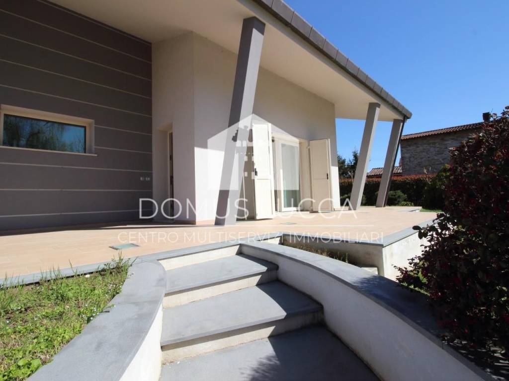 casa indipendente in vendita a Capannori in zona Guamo
