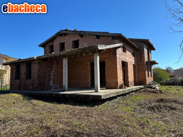 casa indipendente in vendita a Capannori