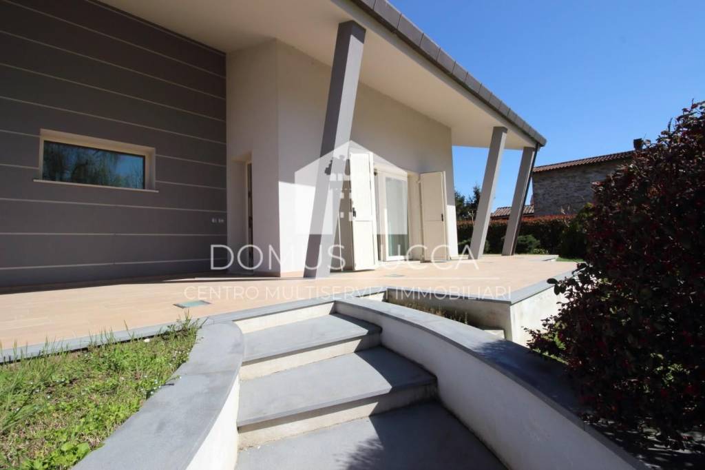 casa indipendente in vendita a Capannori in zona Guamo