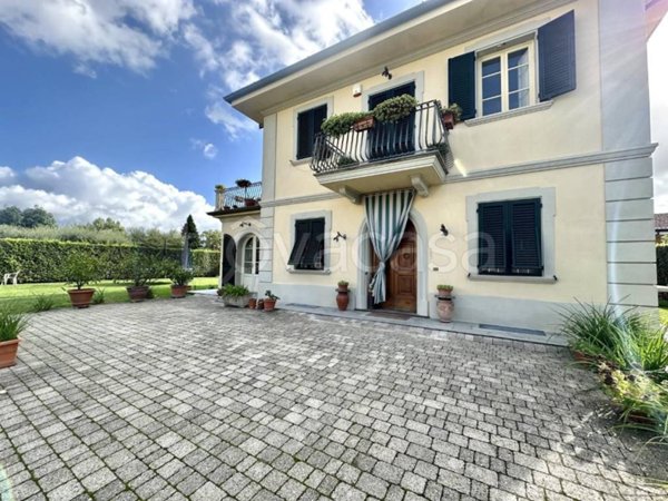 casa indipendente in vendita a Capannori in zona Santa Margherita