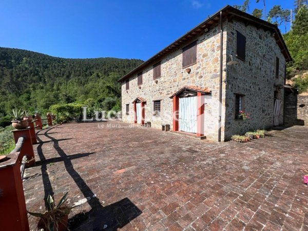 casa indipendente in vendita a Capannori