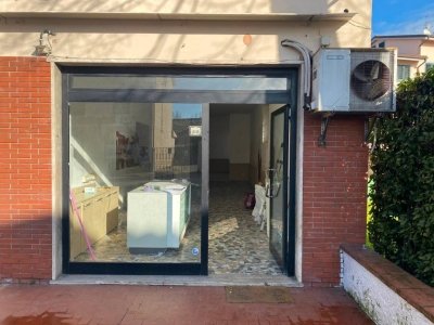 negozio in vendita a Capannori