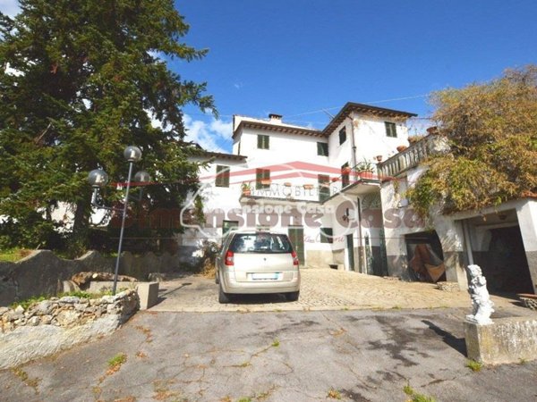 casa indipendente in vendita a Capannori in zona San Gennaro