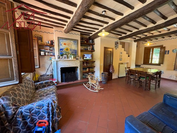 casa indipendente in vendita a Capannori