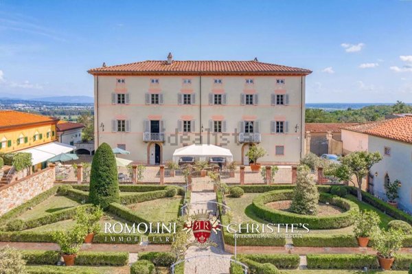 villa in vendita a Capannori