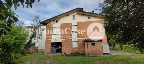 casa indipendente in vendita a Capannori