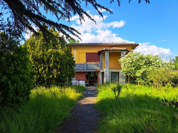 casa indipendente in vendita a Capannori in zona Carraia