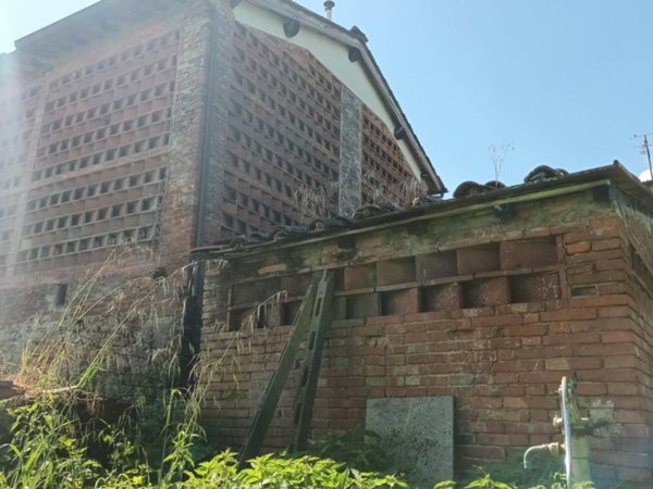 casale in vendita a Capannori in zona Santa Margherita