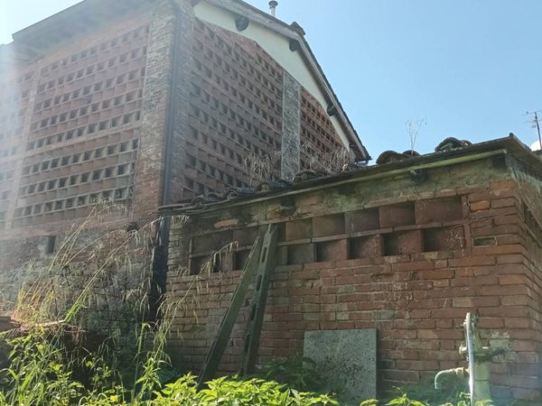 casale in vendita a Capannori in zona Santa Margherita