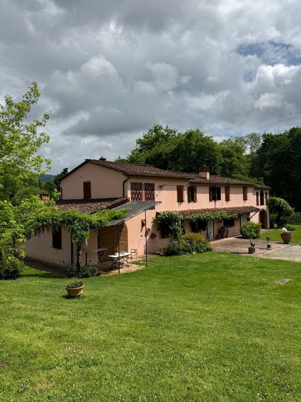 casa indipendente in vendita a Capannori