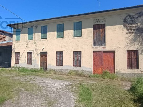 casa indipendente in vendita a Capannori